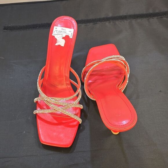 BRAND NEW WILD DIVA RHINESTONE EMBELLISHMENTS ELEGANT STILETTO  HEELS SA… - Picture 4 of 14